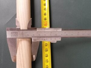 Wood handle 180 cm/ 25 mm straight pole
