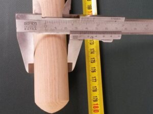 Wood handle 180 cm/ 33 mm straight pole