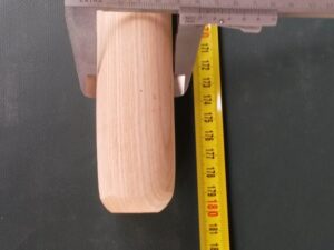 Wood handle 180 cm/ 40 mm straight pole