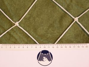Protection net N 6,5 x 20 m, Polypropylene 120/3,0 mm knotted white