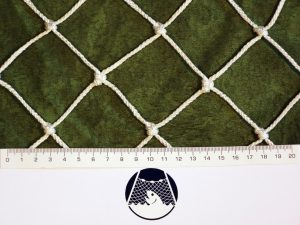 Machine-made netting polyprophylene knotted 50×50/3,0 mm white