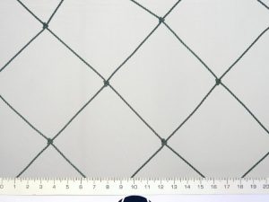 Protective nets for breeding chickens and small domestic birds PET 80/2,0 mm dark green