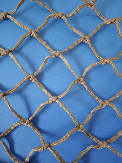 Machine-made netting polyprophylene knotted 45×45/3,0 mm brown - 1