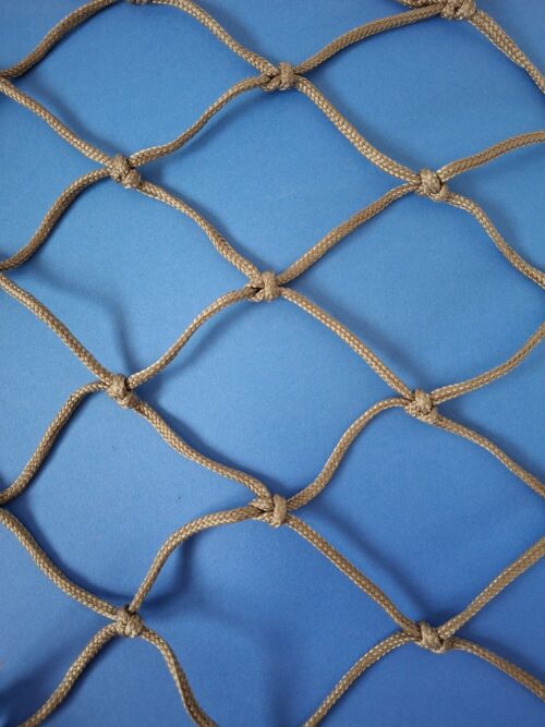Machine-made netting polyprophylene knotted 80×80/4,0 mm brown - 1