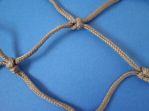 Machine-made netting polyprophylene knotted 80×80/4,0 mm brown - 1